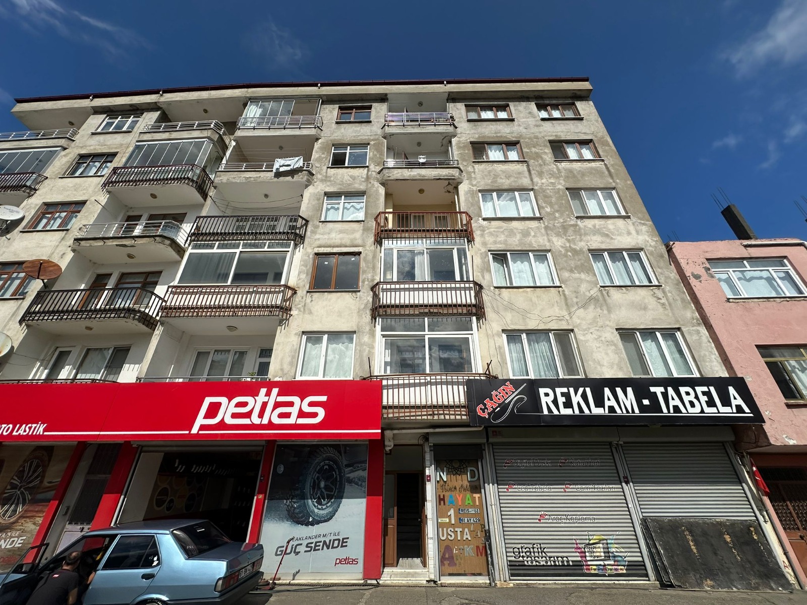 MABEL GAYRİMENKUL/ BEŞİKDÜZÜ FATİH MAH DENİZ MANZARALI DAİRE